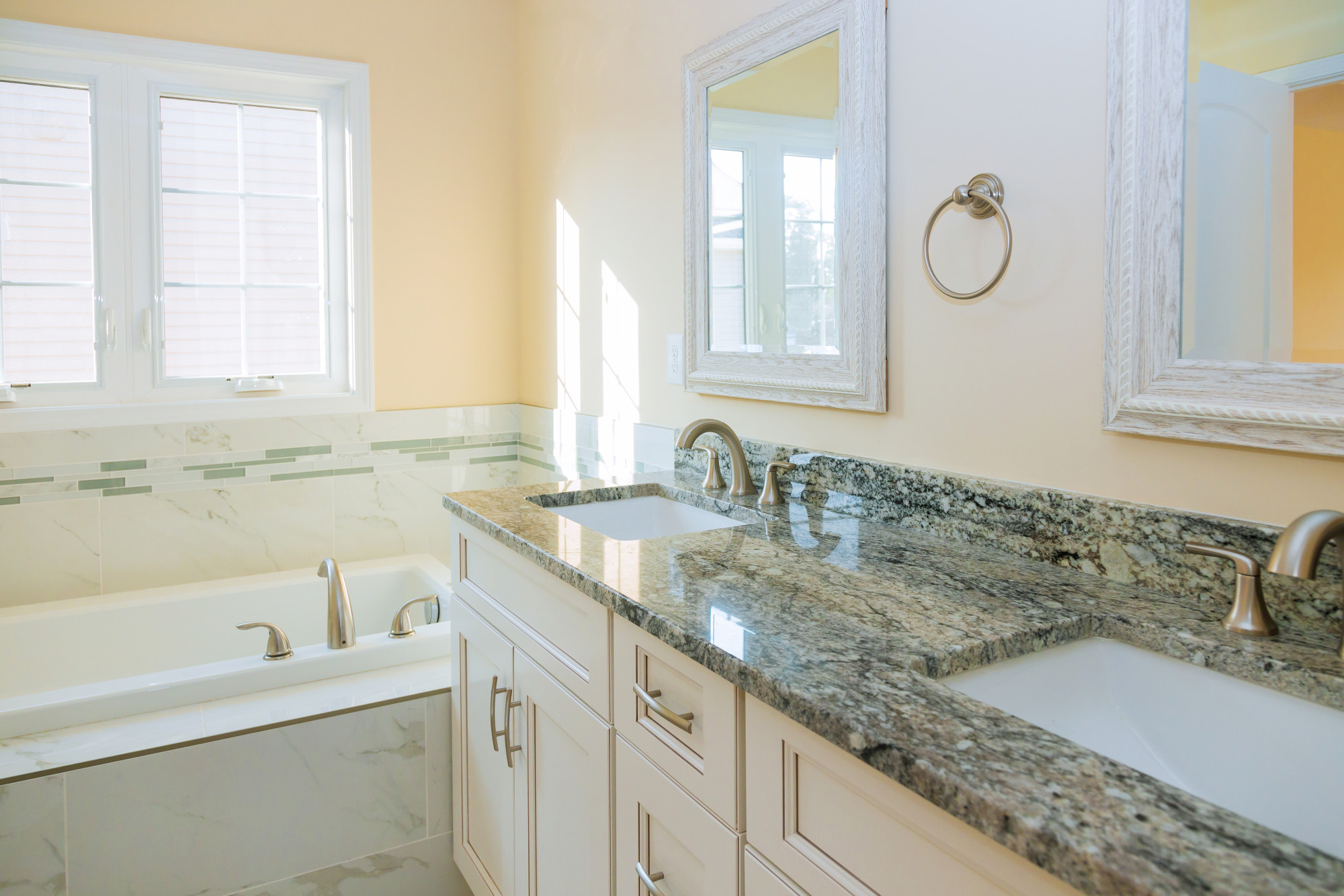 Granite countertop edge profiles Houston TX by Olafab Cabinetry